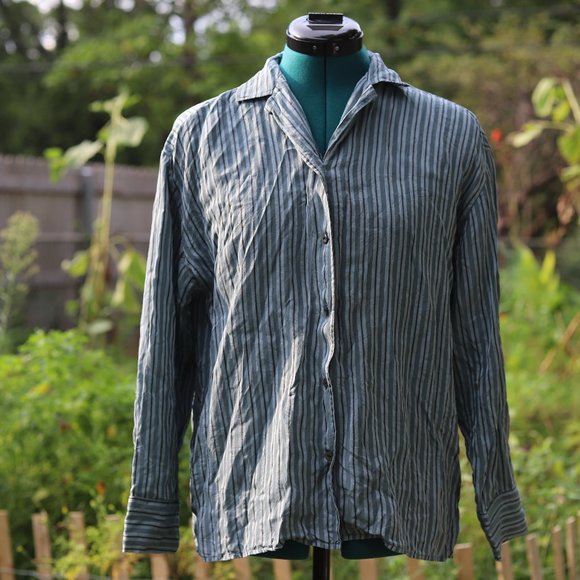 Vintage | gigi 100% silk button down shirt - Picture 1 of 7